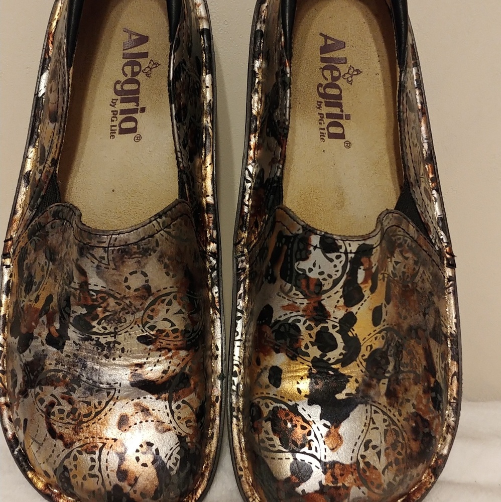 Alegria size 37 Nursing Shoes